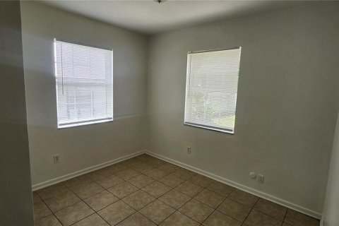 Casa en alquiler en Deltona, Florida, 3 dormitorios, 102.66 m2 № 1915108 - foto 18