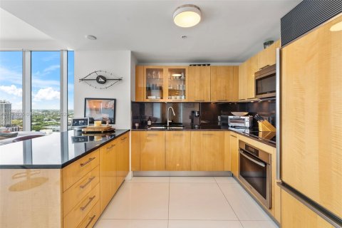 Condominio en venta en Miami Beach, Florida, 1 dormitorio, 76.18 m2 № 1814899 - foto 13