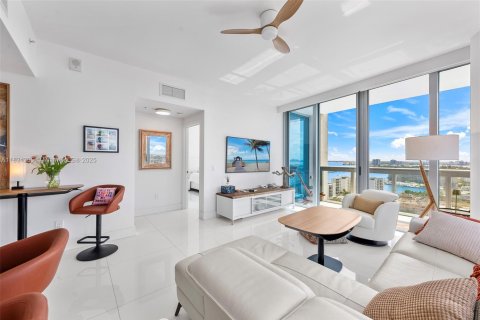 Condominio en venta en Miami Beach, Florida, 1 dormitorio, 76.18 m2 № 1814899 - foto 21