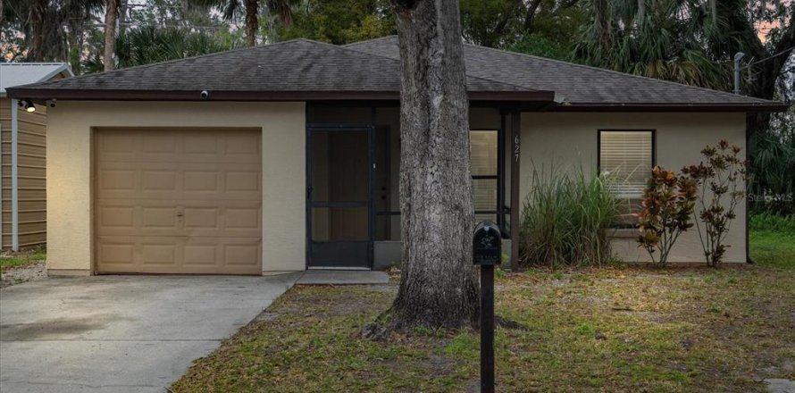 House in Daytona Beach, Florida 2 bedrooms, 88.35 sq.m. № 1535471