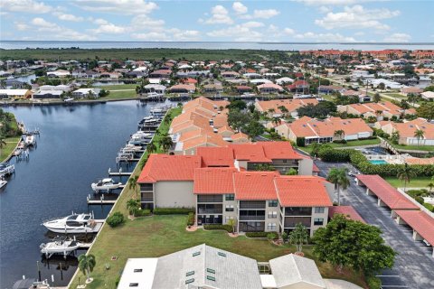 Copropriété à vendre à Punta Gorda, Floride: 2 chambres, 108.51 m2 № 2393888 - photo 30