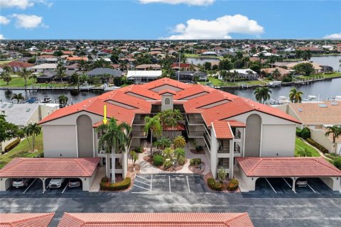 Condo à Punta Gorda, Floride, 2 chambres  № 2393888
