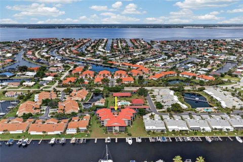 Copropriété à vendre à Punta Gorda, Floride: 2 chambres, 108.51 m2 № 2393888 - photo 24