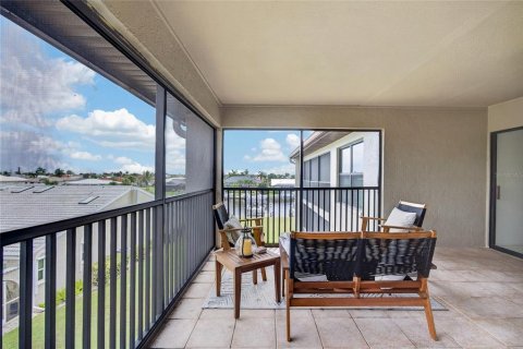 Copropriété à vendre à Punta Gorda, Floride: 2 chambres, 108.51 m2 № 2393888 - photo 21
