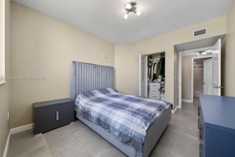 Copropriété à vendre à Hallandale Beach, Floride: 2 chambres, 100.43 m2 № 1998336 - photo 17