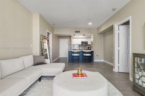 Copropriété à vendre à Hallandale Beach, Floride: 2 chambres, 100.43 m2 № 1998336 - photo 5