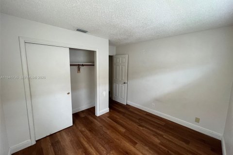 Commercial property in Palm Beach Gardens, Florida 224.08 sq.m. № 2152745 - photo 27