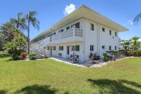 Condo in Seminole, Florida, 1 bedroom  № 1399674 - photo 6