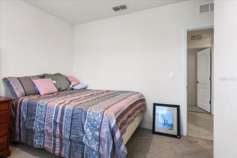Villa ou maison à vendre à Haines City, Floride: 4 chambres, 170.01 m2 № 2406643 - photo 8