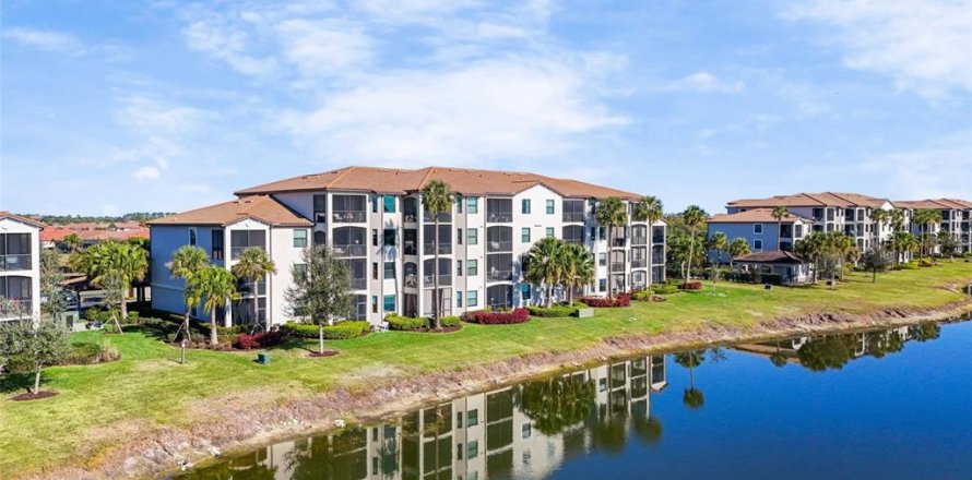 Condominio en Bradenton, Florida, 2 dormitorios  № 2235143