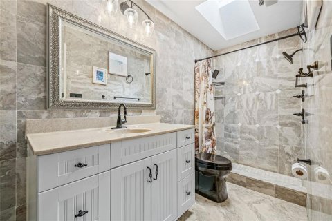 Villa ou maison à vendre à Brandon, Floride: 3 chambres, 148.83 m2 № 1915781 - photo 8