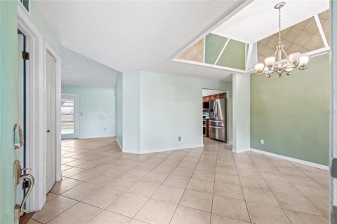 Villa ou maison à vendre à Brandon, Floride: 3 chambres, 148.83 m2 № 1915781 - photo 17