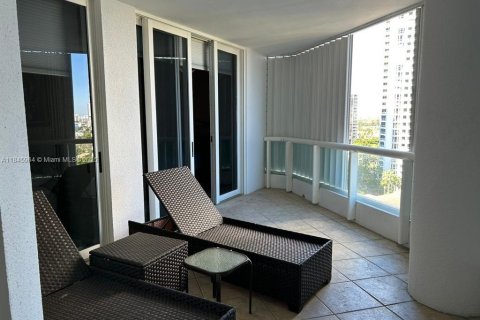 Condominio en venta en Aventura, Florida, 3 dormitorios, 249.91 m2 № 1878389 - foto 19