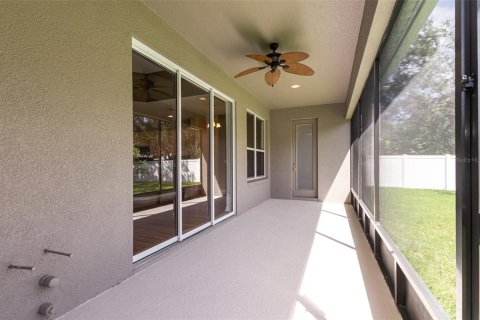 House in Orlando, Florida 4 bedrooms, 234.86 sq.m. № 1883205 - photo 23