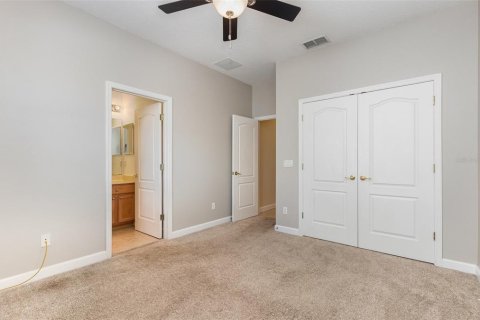 House in Orlando, Florida 4 bedrooms, 234.86 sq.m. № 1883205 - photo 19