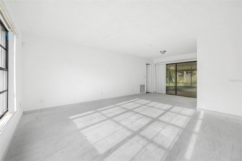 House in Palm Coast, Florida 3 bedrooms, 118.26 sq.m. № 1592633 - photo 7