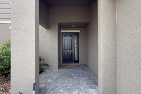 House in Haines City, Florida 4 bedrooms, 228.26 sq.m. № 2403686 - photo 2