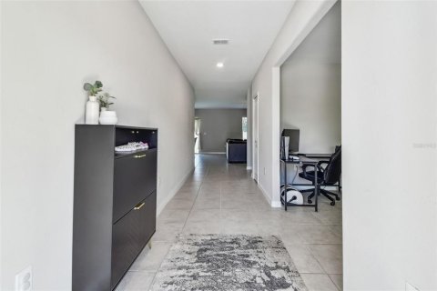 Villa ou maison à vendre à Apollo Beach, Floride: 4 chambres, 244.8 m2 № 1746575 - photo 5