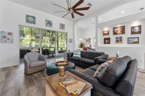 Casa en venta en Palm Coast, Florida, 3 dormitorios, 190.36 m2 № 2386133 - foto 15