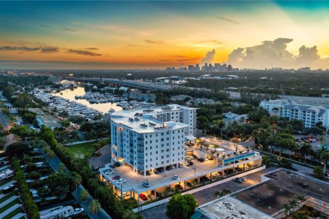 Apartment in Fort Lauderdale, Florida 1 bedroom, 59.64 sq.m. № 1952489 - photo 2