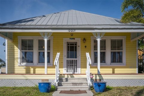 Купить виллу или дом в Кортес, Флорида 4 комнаты, 125.98м2, № 2115847 - фото 2