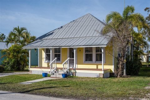 Купить виллу или дом в Кортес, Флорида 4 комнаты, 125.98м2, № 2115847 - фото 4