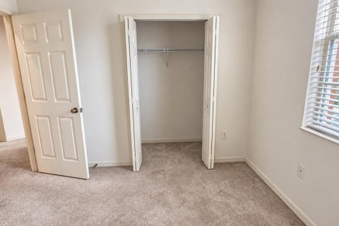 Condo in Sarasota, Florida, 2 bedrooms  № 2403690 - photo 12