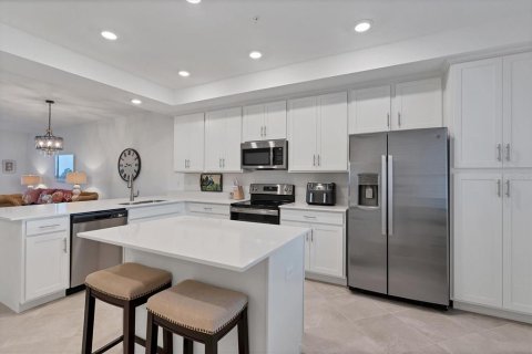 Condo in Punta Gorda, Florida, 2 bedrooms  № 2315074 - photo 12
