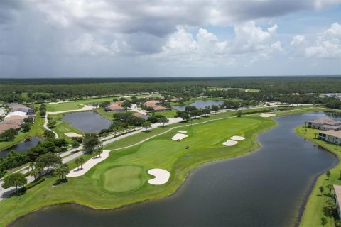 Condo in Punta Gorda, Florida, 2 bedrooms  № 2315074 - photo 28