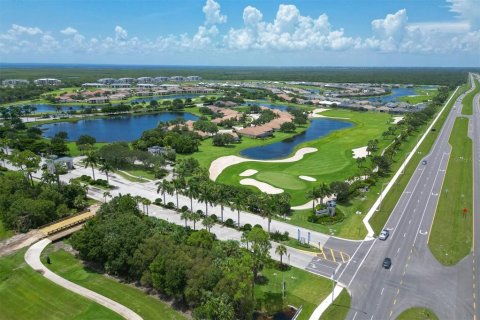 Condo in Punta Gorda, Florida, 2 bedrooms  № 2315074 - photo 25