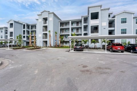 Condo in Punta Gorda, Florida, 2 bedrooms  № 2315074 - photo 2