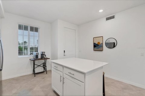 Condo in Punta Gorda, Florida, 2 bedrooms  № 2315074 - photo 5