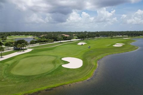 Condo in Punta Gorda, Florida, 2 bedrooms  № 2315074 - photo 29