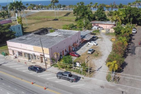 Immobilier commercial à vendre à Pahokee, Floride: 929.02 m2 № 2104292 - photo 3