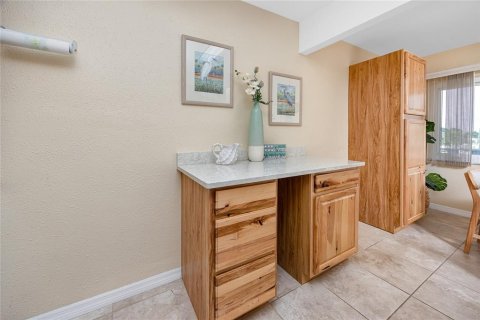Condominio en venta en Seminole, Florida, 2 dormitorios, 81.2 m2 № 1796528 - foto 18