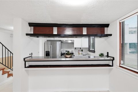 Condominio en venta en Apopka, Florida, 2 dormitorios, 100.98 m2 № 2226182 - foto 5