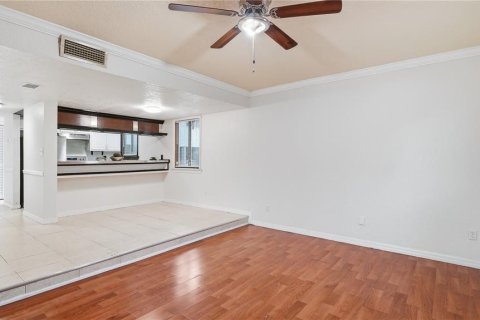 Condominio en venta en Apopka, Florida, 2 dormitorios, 100.98 m2 № 2226182 - foto 8