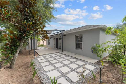 House in Davenport, Florida 3 bedrooms, 115.57 sq.m. № 1816314 - photo 25
