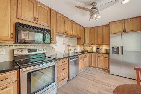 Condominio en venta en Longboat Key, Florida, 2 dormitorios, 141.49 m2 № 2129618 - foto 10
