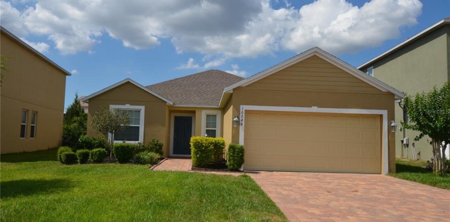 Casa en Clermont, Florida 3 dormitorios, 143.16 m2 № 1803067