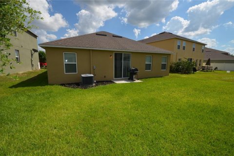House in Clermont, Florida 3 bedrooms, 143.16 sq.m. № 1803067 - photo 15