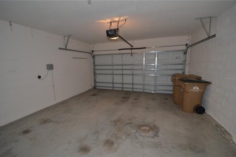 House in Clermont, Florida 3 bedrooms, 143.16 sq.m. № 1803067 - photo 16