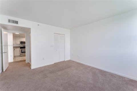 Copropriété à vendre à Miami Beach, Floride: 1 chambre, 69.31 m2 № 1928639 - photo 11