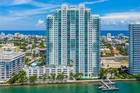 Copropriété à vendre à Miami Beach, Floride: 1 chambre, 69.31 m2 № 1928639 - photo 21