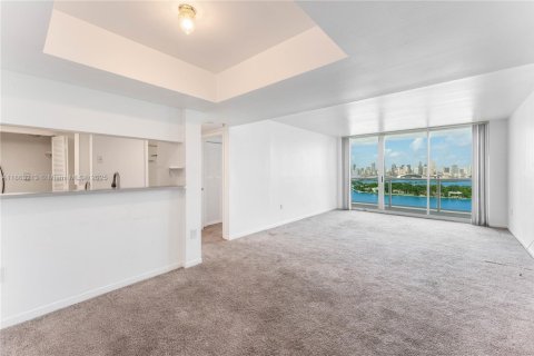Copropriété à vendre à Miami Beach, Floride: 1 chambre, 69.31 m2 № 1928639 - photo 3
