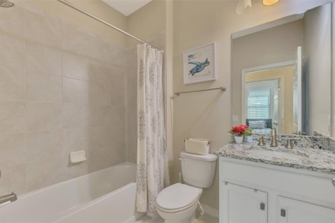 House in Venice, Florida 2 bedrooms, 140.75 sq.m. № 1543618 - photo 20