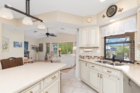 Villa ou maison à vendre à Port Charlotte, Floride: 3 chambres, 196.21 m2 № 1542124 - photo 19