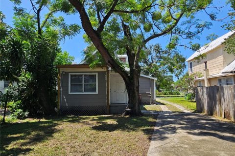 Casa en venta en Tampa, Florida, 3 dormitorios, 132.85 m2 № 1880733 - foto 14