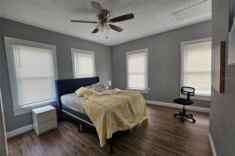 Casa en venta en Tampa, Florida, 3 dormitorios, 132.85 m2 № 1880733 - foto 10