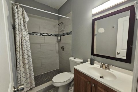 Casa en venta en Tampa, Florida, 3 dormitorios, 132.85 m2 № 1880733 - foto 13